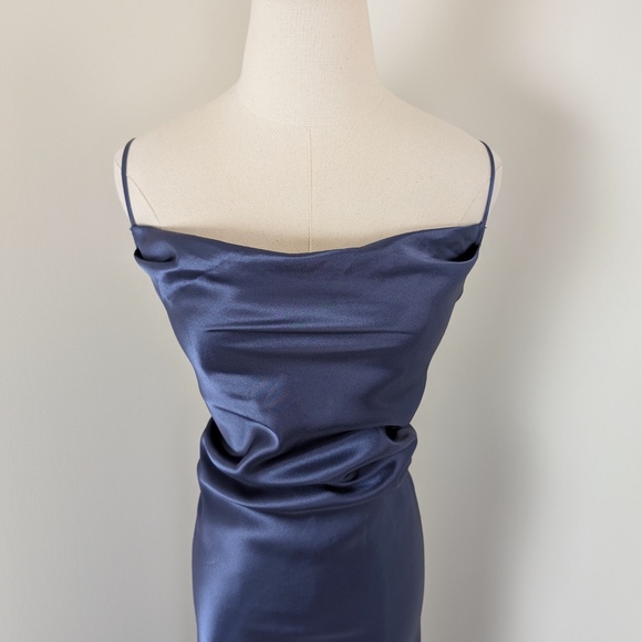 90s Navy Maxi Satin Slip Cowl Neckline Spaghetti Straps Floor Length Open Back - Picture 12 of 14